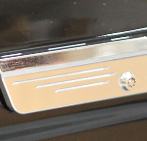 Tsukayu Side Latches with LOCKS